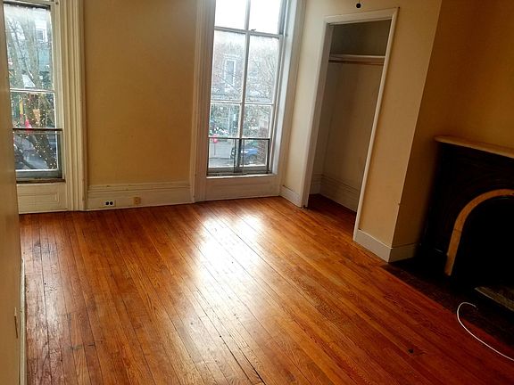 2nd image of 23 Main St APT 1