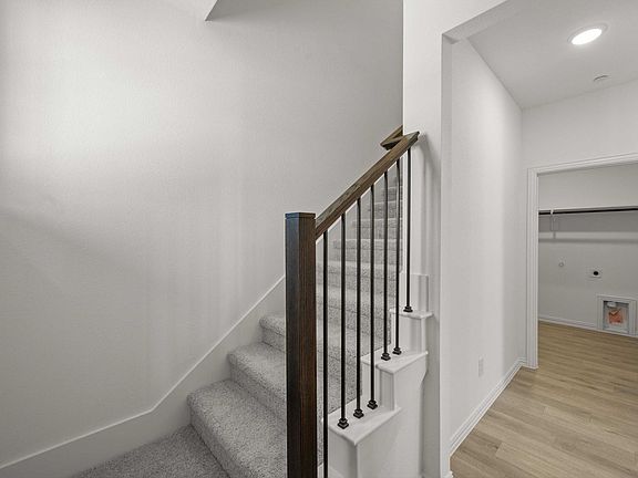 Parkside - Dartmouth Interior Image 3