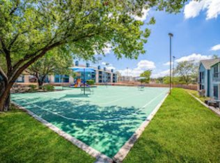 Residences at Medical, San Antonio, TX 78229