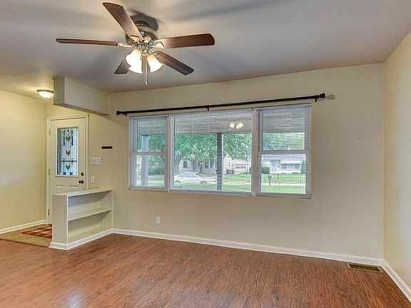5th image of 309 W 28th Ave
