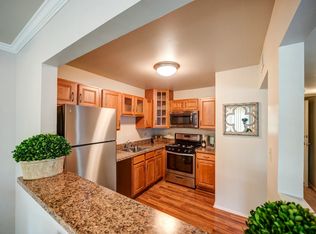 7330 Fairmount Ave #209C9F5A2, Downers Grove, IL 60516