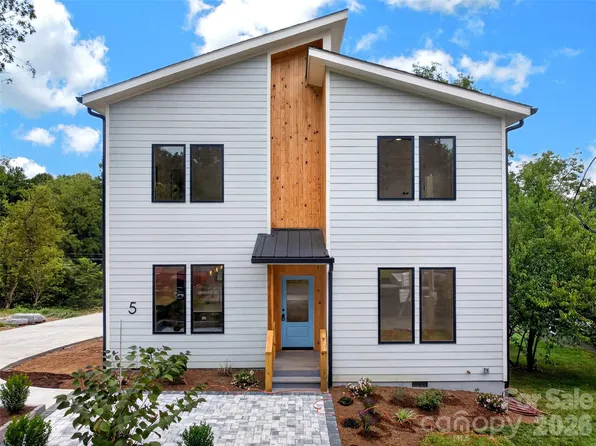 5 Bellagio Pl, Asheville, NC 28803