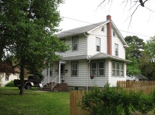 32 Ridge Ave, Mount Holly, NJ 08060