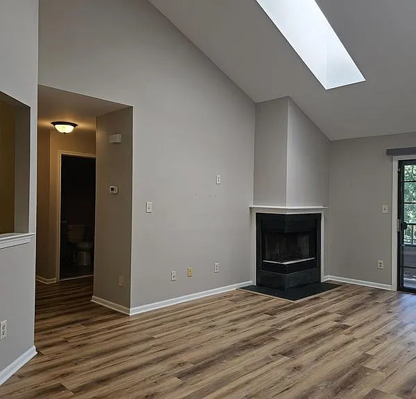 2809 Ridgefield Ct — Photo 6