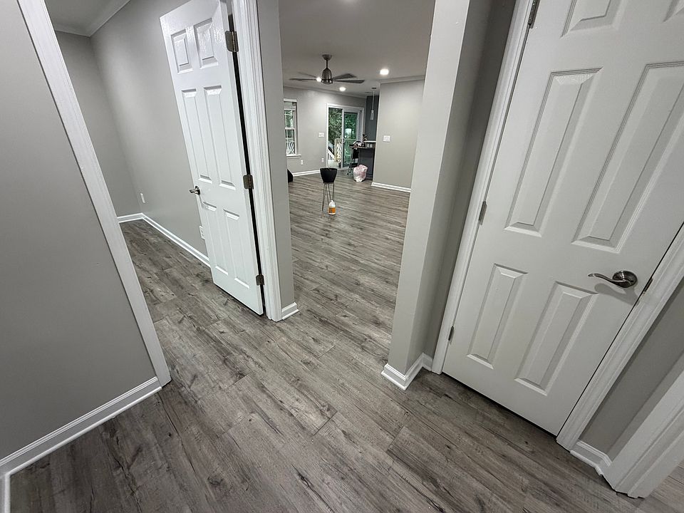 Bedrooms hallway