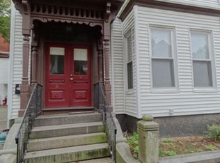 31 Chestnut St, Gloucester, MA 01930