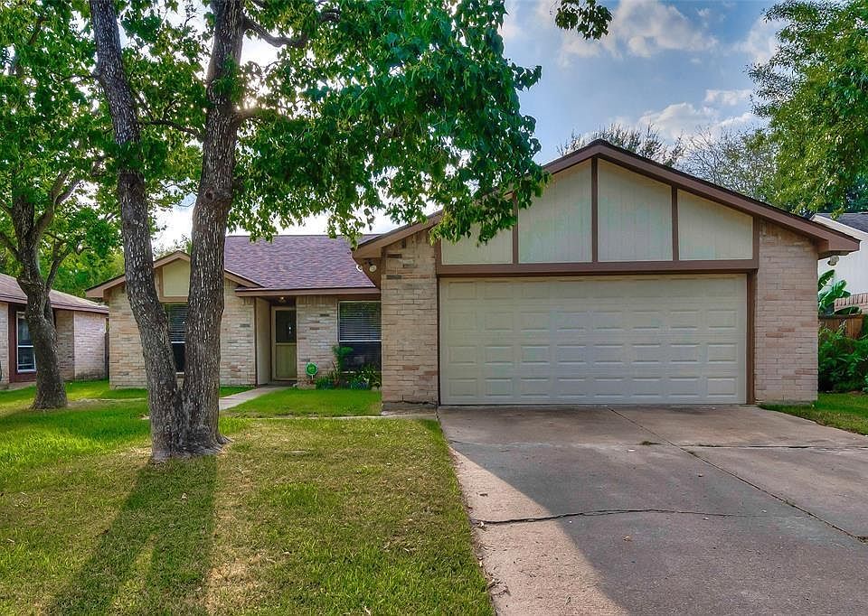 1st image of 4323 Apache Meadow Dr