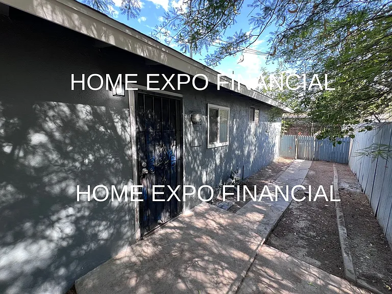 25256 Bessant St — Photo 22