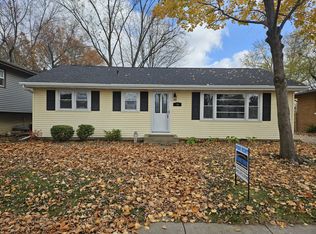 31 Lynwood Dr, Morris, IL 60450