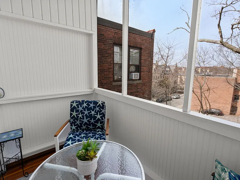 325 Tappan St #6 — Photo 12