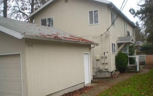 2nd image of 9733 SW North Dakota St APT A
