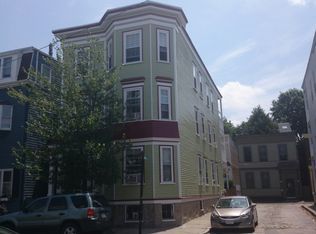 671 E 8th St #1, Boston, MA 02127