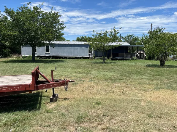 518 Eagle St, Dublin, TX 76446