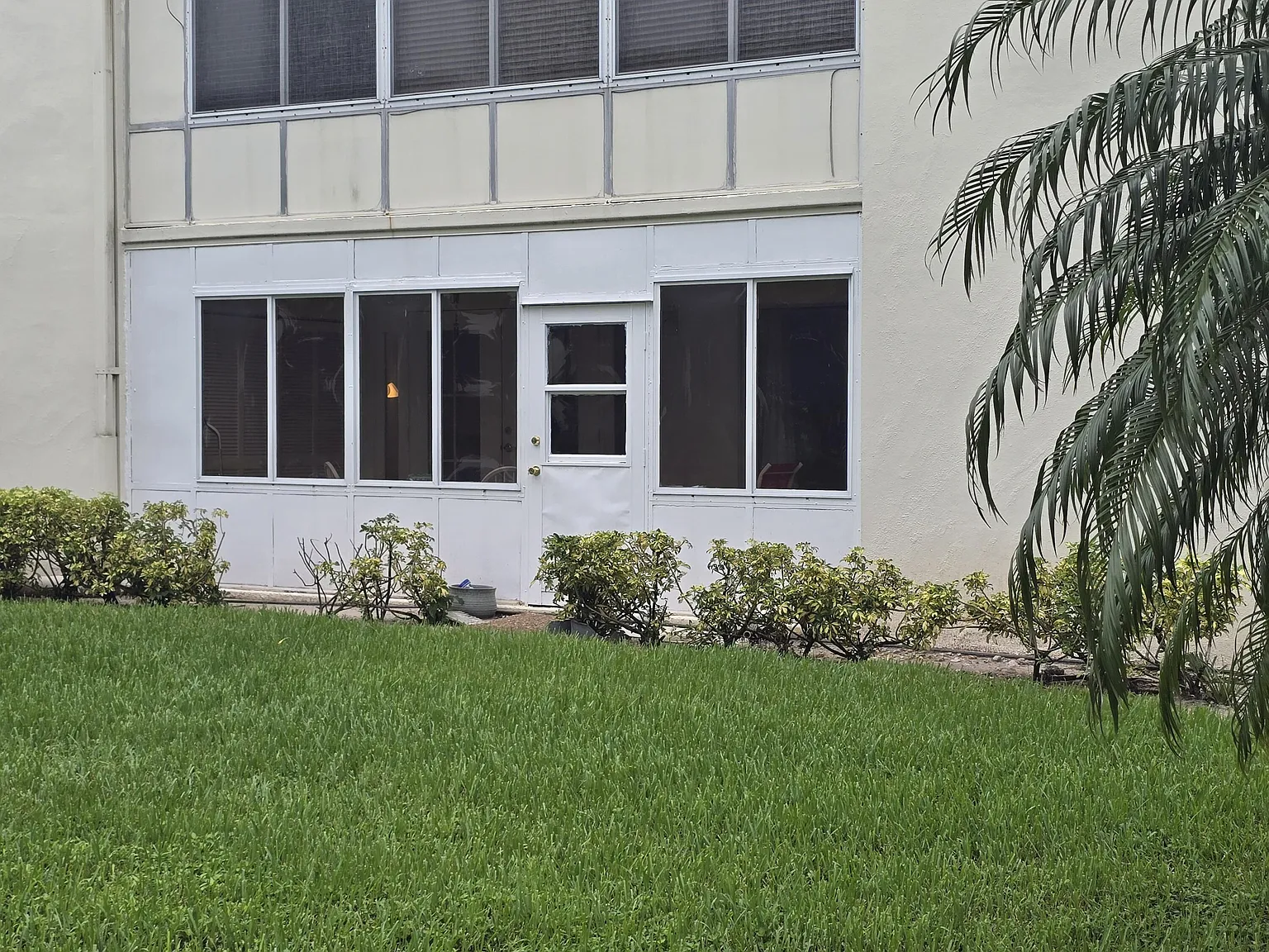 2 bed, 2.0 bath, 1291 sqft, $3,500 — Photo 4