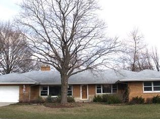 1605 Wilmette St, Wheaton, IL 60187