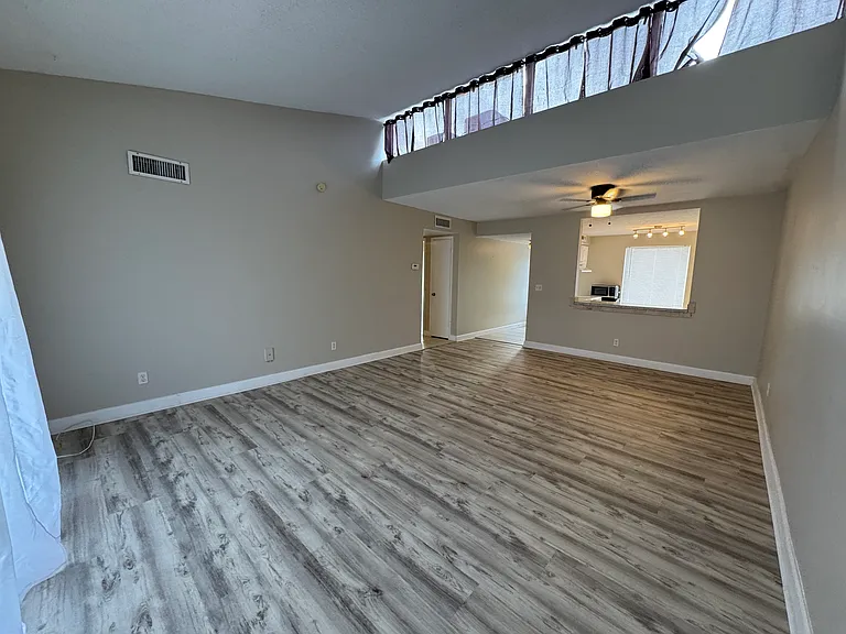 1555 14th Ave #214 — Photo 9