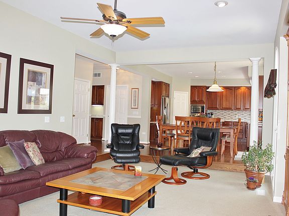 3rd image of 16 Stanford Way