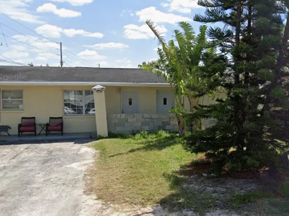 13716 Frances Ave, Hudson, FL 34667