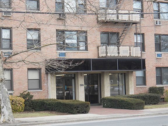 3rd image of 1 Birchwood Ct APT 5E