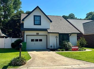 59 Honeysuckle Ln, Columbus, MS 39705