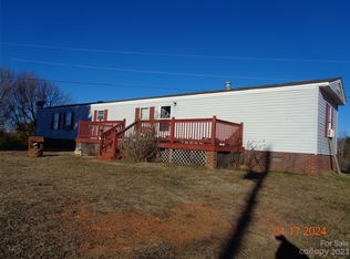 5951 Kaylas Ridge Rd, Connelly Springs, NC 28612