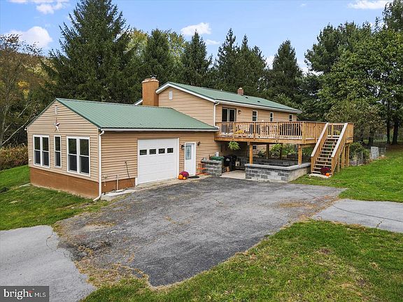 2nd image of 8470 Ward Dr