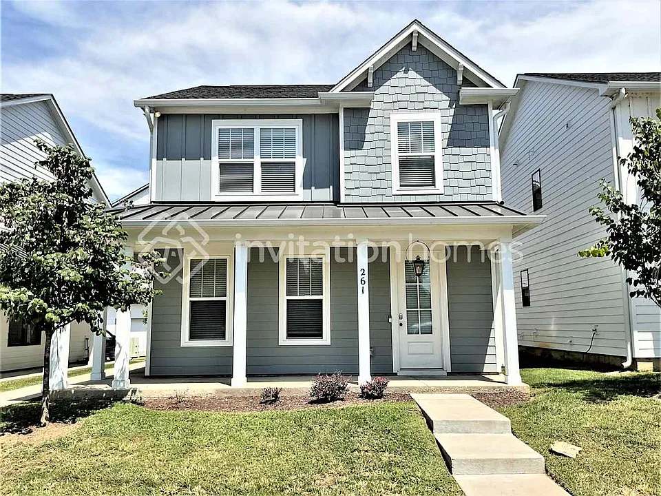 261 Founders Ln