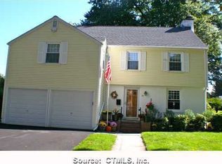 36 Rosedale Rd, West Hartford, CT 06107