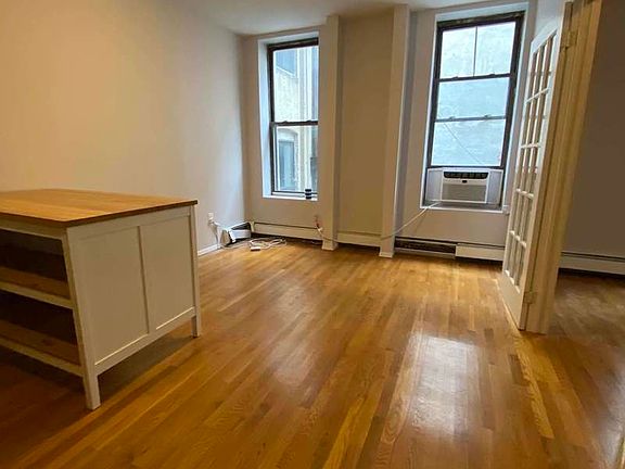 5th image of 495 Henry St #2B