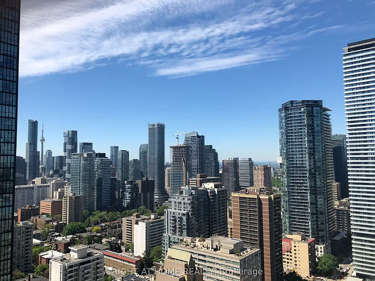 28 Ted Rogers Way #3304 — Photo 12
