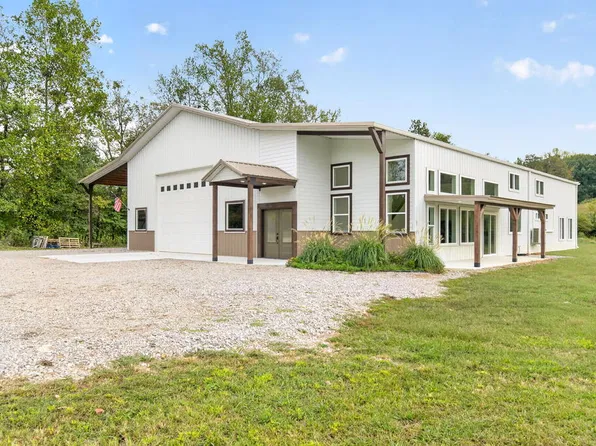 149 Bill Stolie Rd, Byrdstown, TN 38549