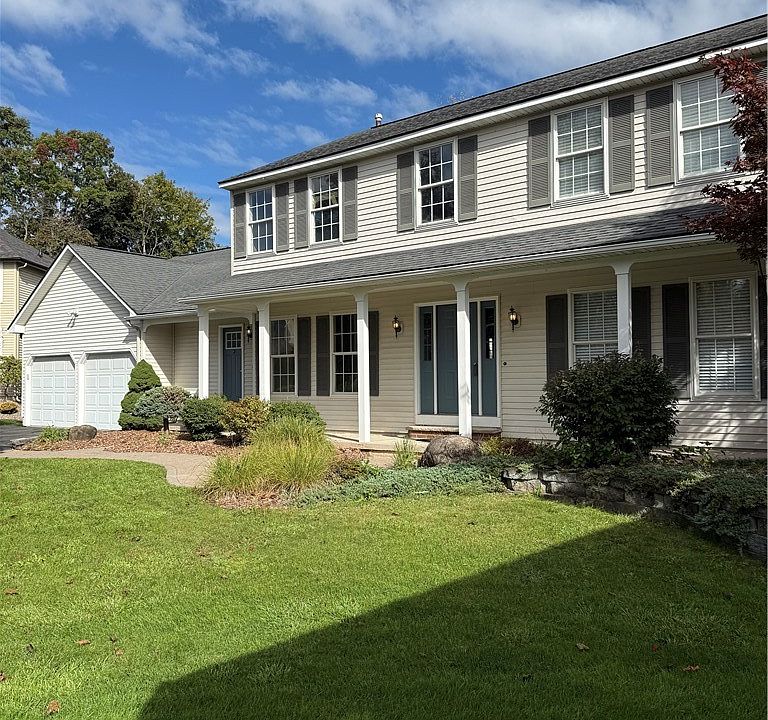 1st image of 104 Coronado Cir