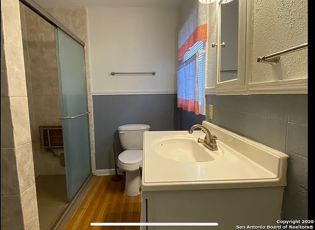 1130 Sims Ave — Photo 4