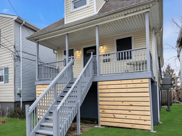 22 Belleview Avenue, Keansburg, NJ 07734