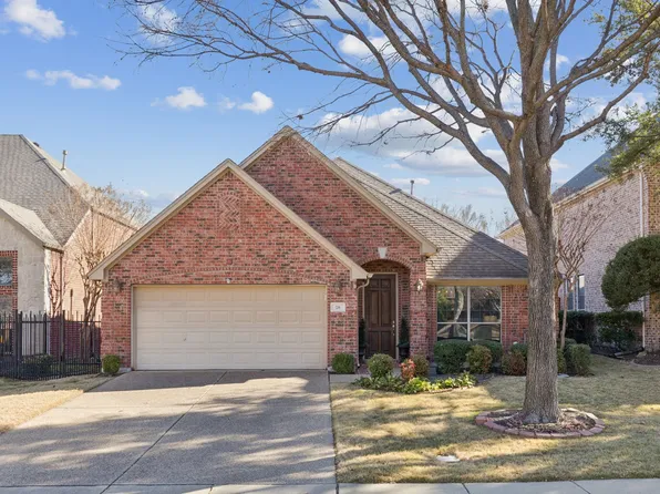 28 Emerald Pond Dr, Frisco, TX 75034