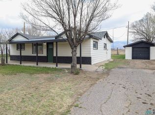 1515 Cedar St, Raton, NM 87740