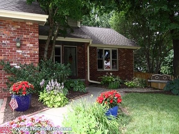 3rd image of 6501 Monticello Dr