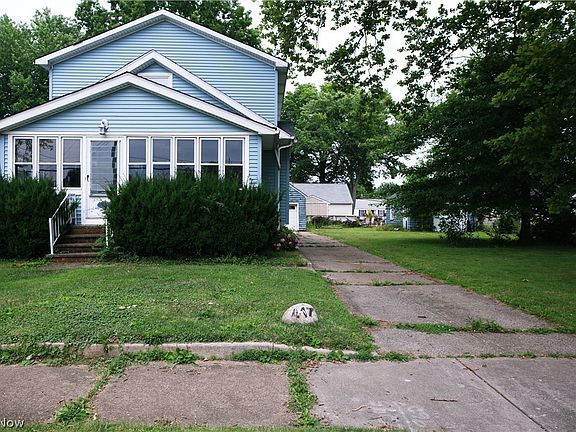 2nd image of 417 E 324th St
