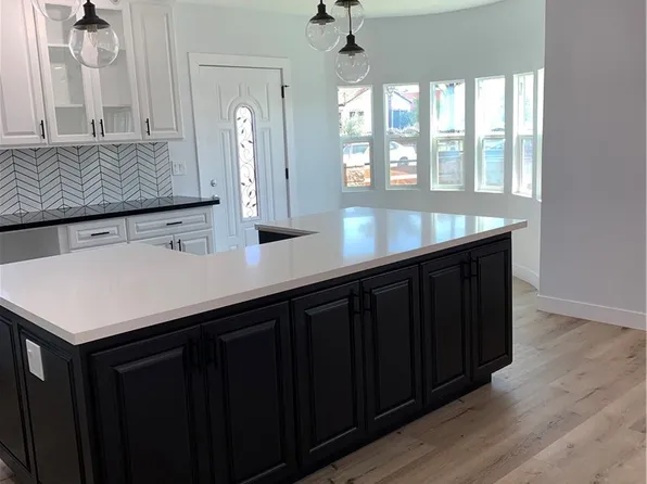 10603 S Osage Ave, Lennox, CA 90304