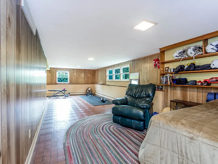 108 Colonese Rd — Photo 21