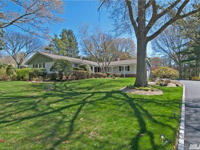 280 Pidgeon Hill Rd, Huntington Station, NY, 11746