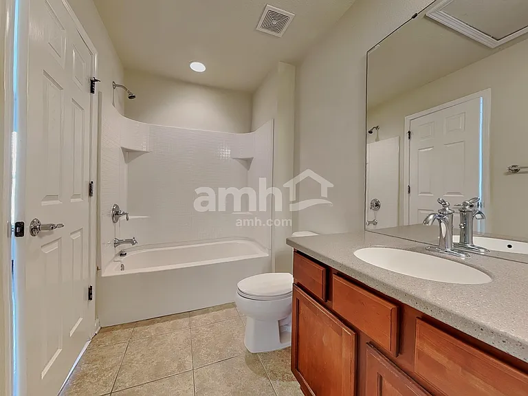 10204 Red Currant Ct — Photo 14