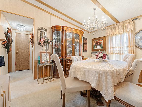 5th image of 1750 Broadway St #3005