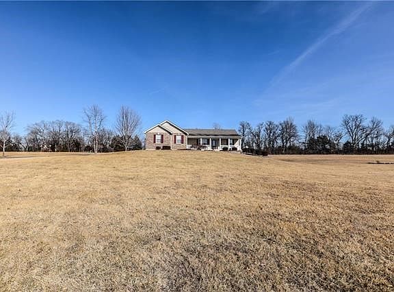 Welcome home to 29411 Cheshire Lane!