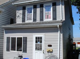 606 Cleveland St, Hazleton, PA 18201