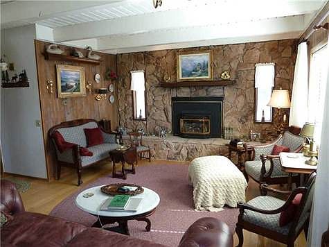 5th image of 1363 Sequoia Dr