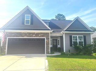 519 Hammond Farms Rd, Hope Mills, NC 28348