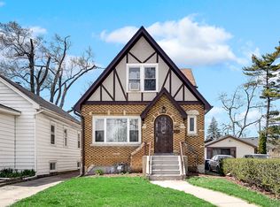 1904 S 22nd Ave, Maywood, IL 60153