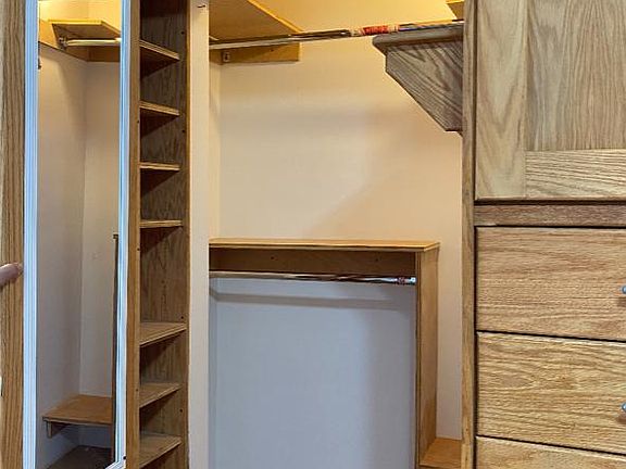 5th image of 3449 W Leland Ave #2