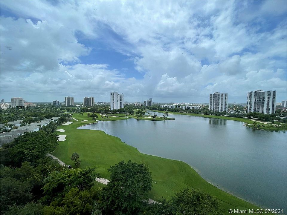 1st image of 20000 E Country Club Dr #Penthouse 06